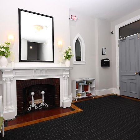 Large Stylish Newbury Street Studio W/ Kitchen Boston Ngoại thất bức ảnh