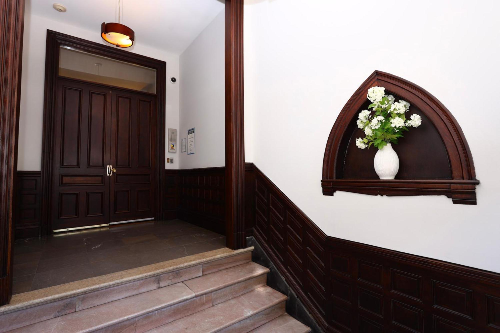 Large Stylish Newbury Street Studio W/ Kitchen Boston Ngoại thất bức ảnh
